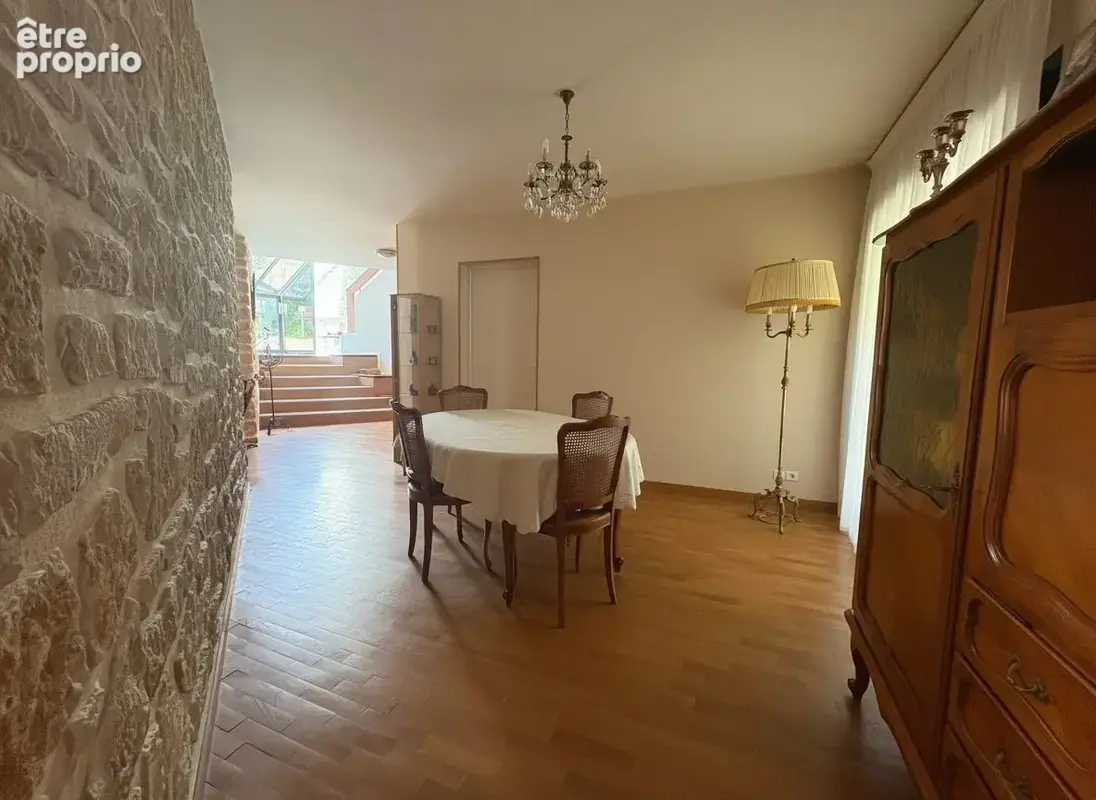 Maison 6 pièces 194 m² à vendre à Conches-Sur-Gondoire (77600) - photo 8