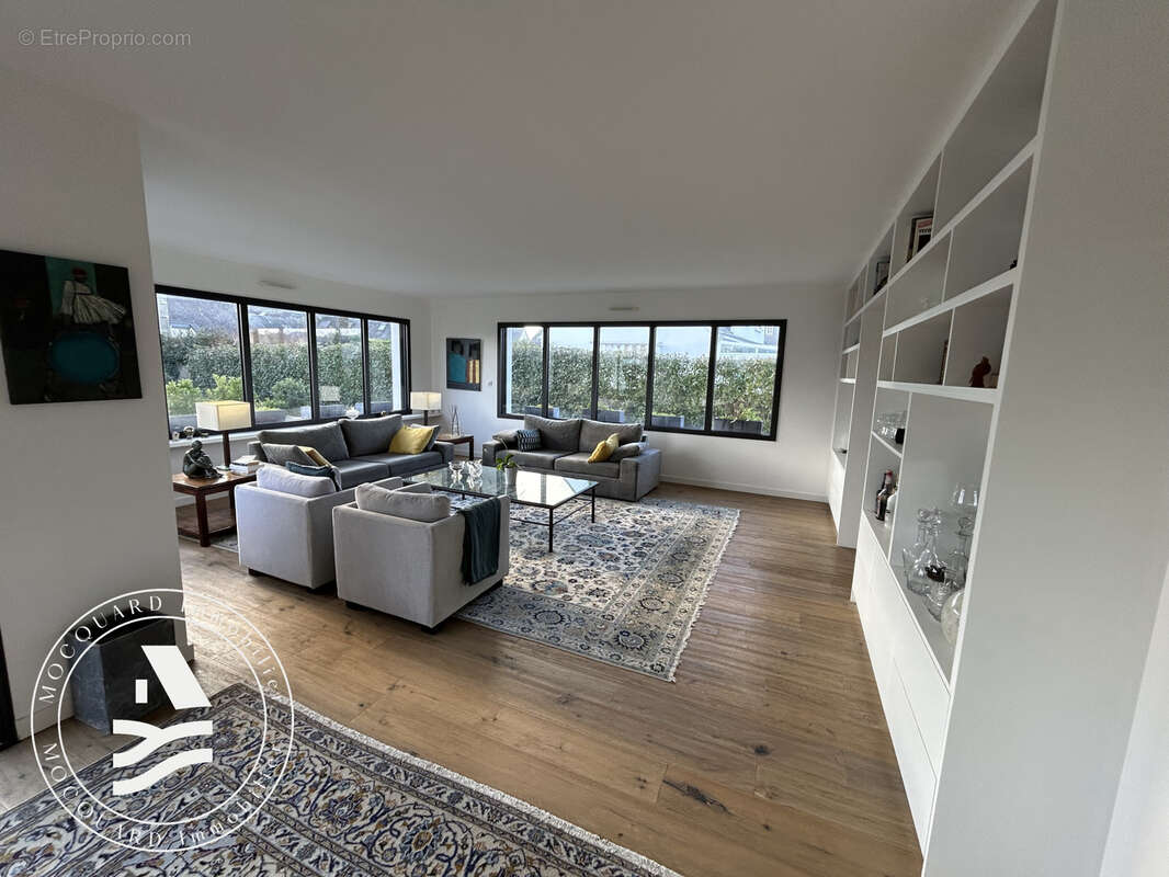 Maison à LOCMARIAQUER