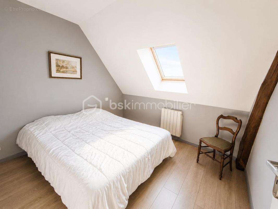 Maison à LA PORCHERIE