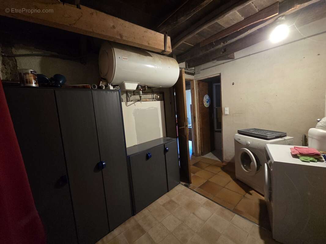 Appartement 105 m² à Arrenes  - photo 9