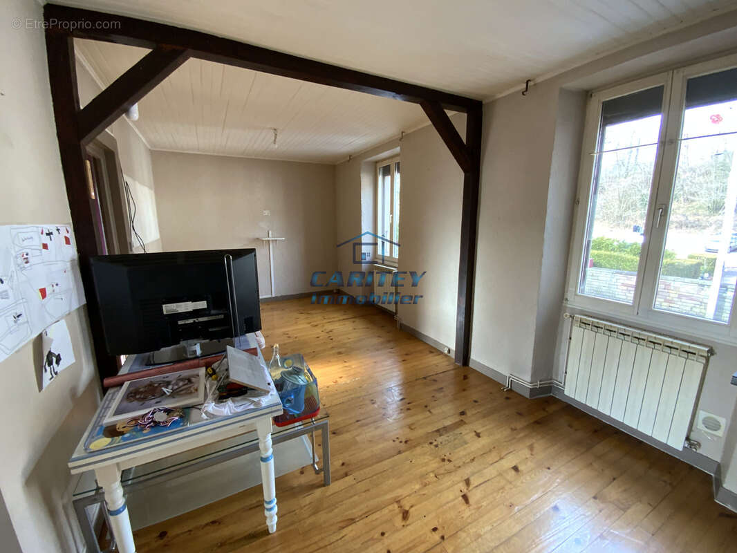 Maison à RONCHAMP