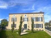 Maison à VILLEFAGNAN