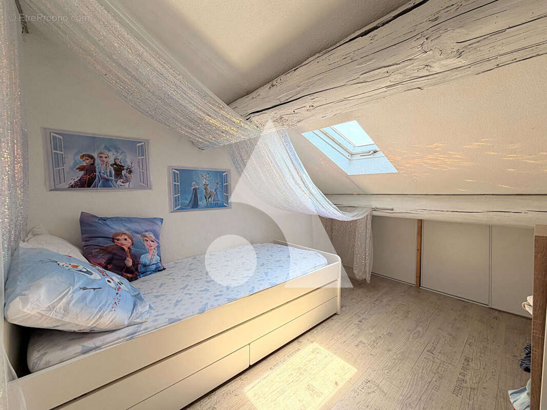 Appartement à CADENET