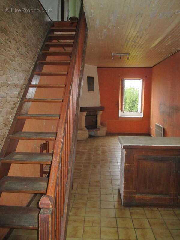 Maison 106 m² à Le Crestet  - photo 5