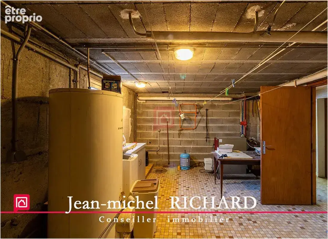 Maison  8 pièce(s) 230 m2 - photo 13