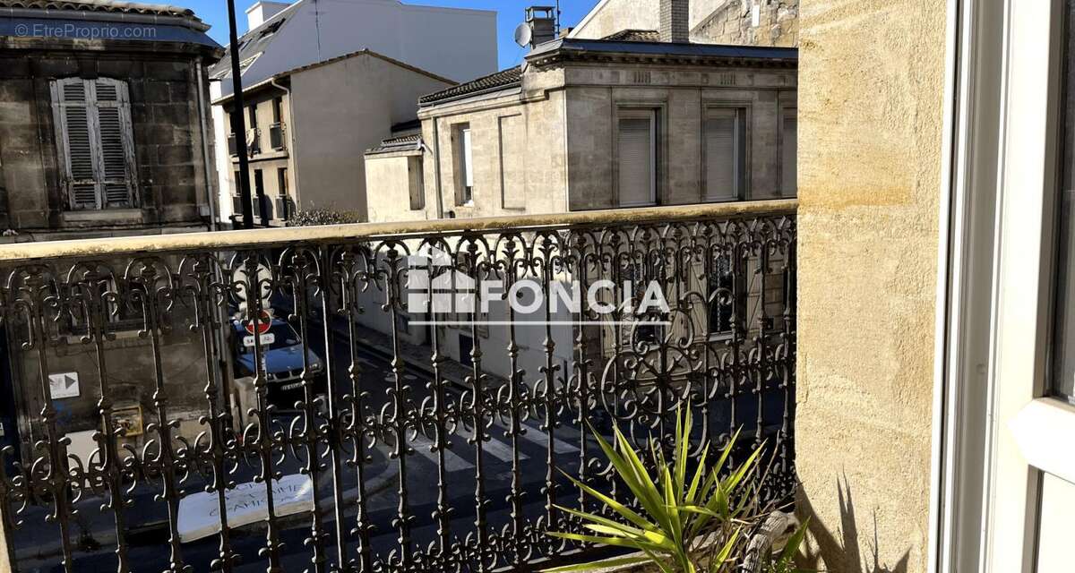 Appartement à BORDEAUX