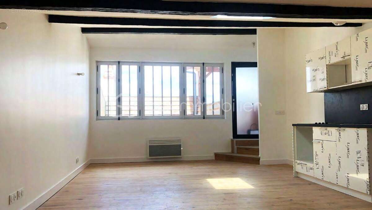 Bel appartement T3 de 55m2 avec rooftop privatif de 43m2 sans vis-à-vis+ une surface de 30m2 inférieure à 1,80 à Bordeaux - photo 5