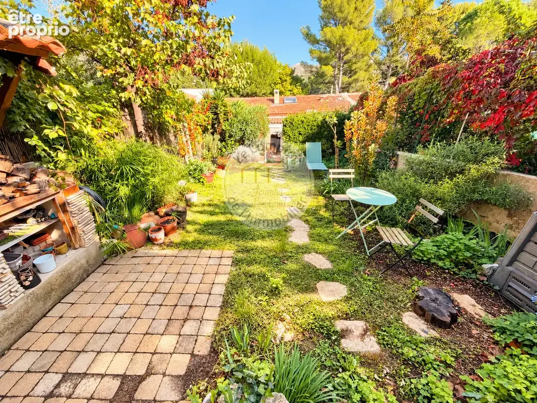 La panouse : bien atypique, esprit maison, avec terrasse et jardin privatif - photo 3