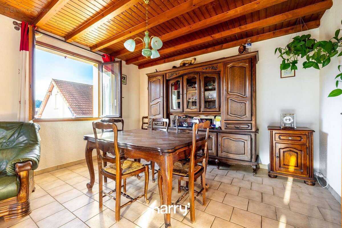 Maison 155 m² à Pontarlier  - photo 3