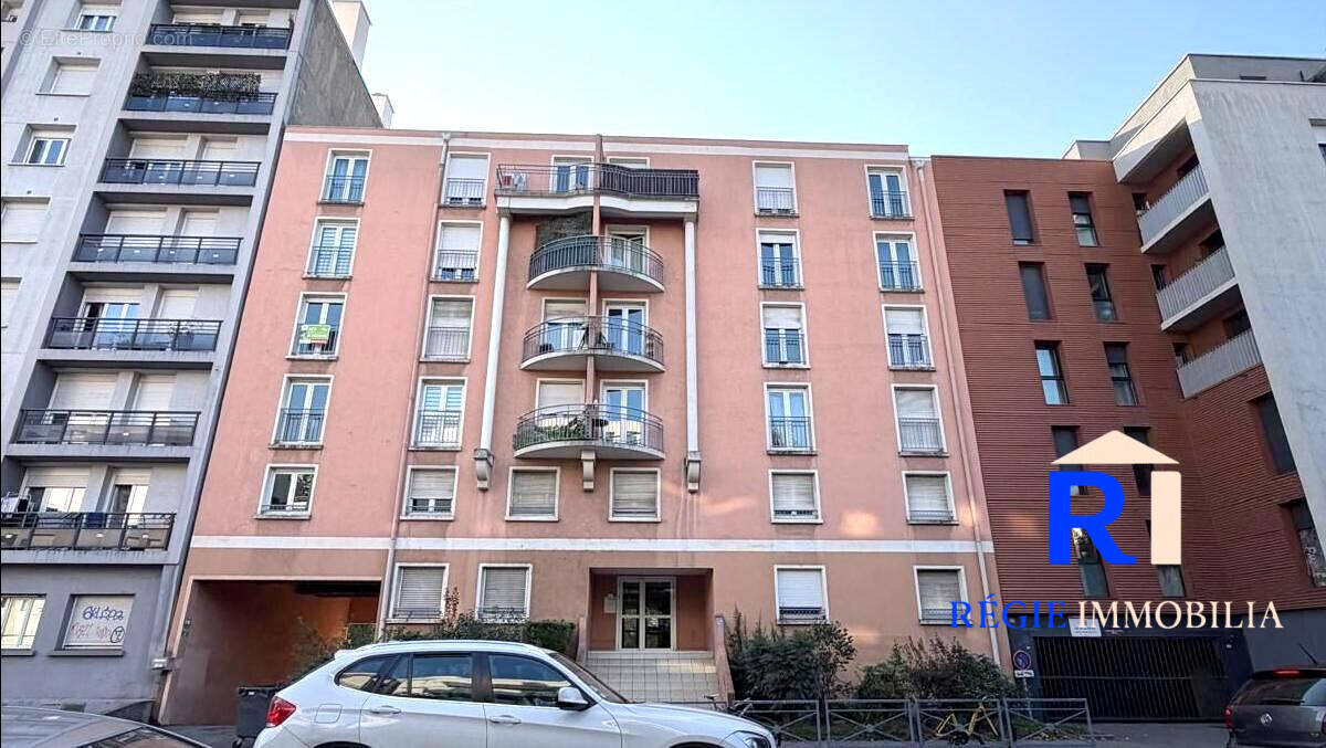 Copropriété de l&#039;Oxford II - Avenue Jean Perrot - Appartement à GRENOBLE