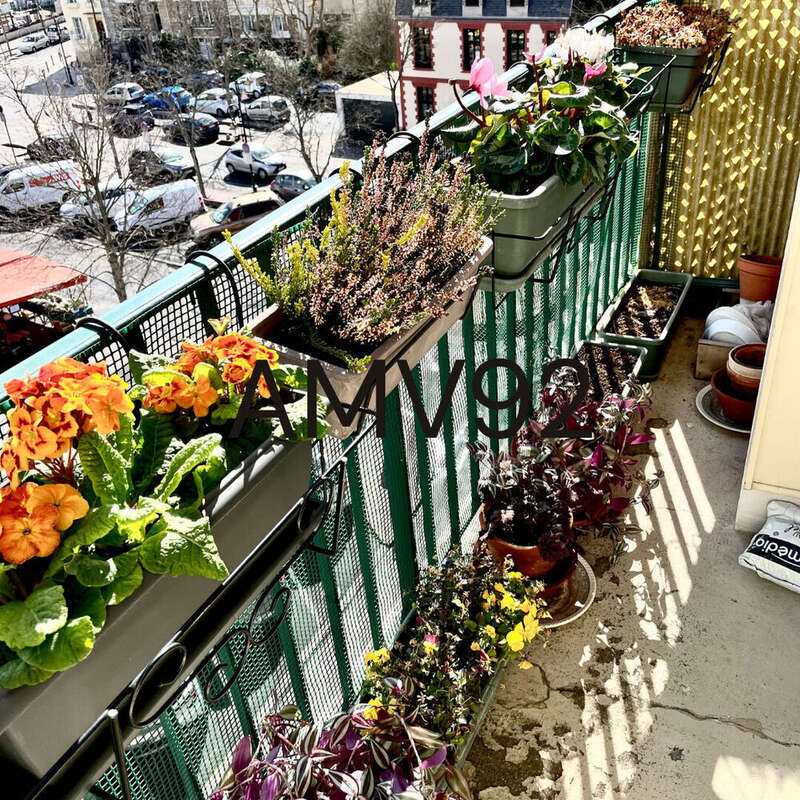 Appartement à LA GARENNE-COLOMBES