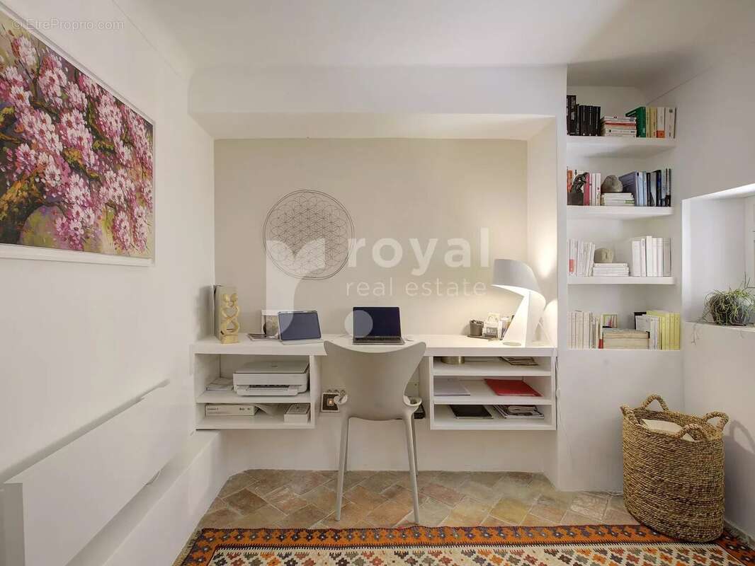 Maison à MOUGINS