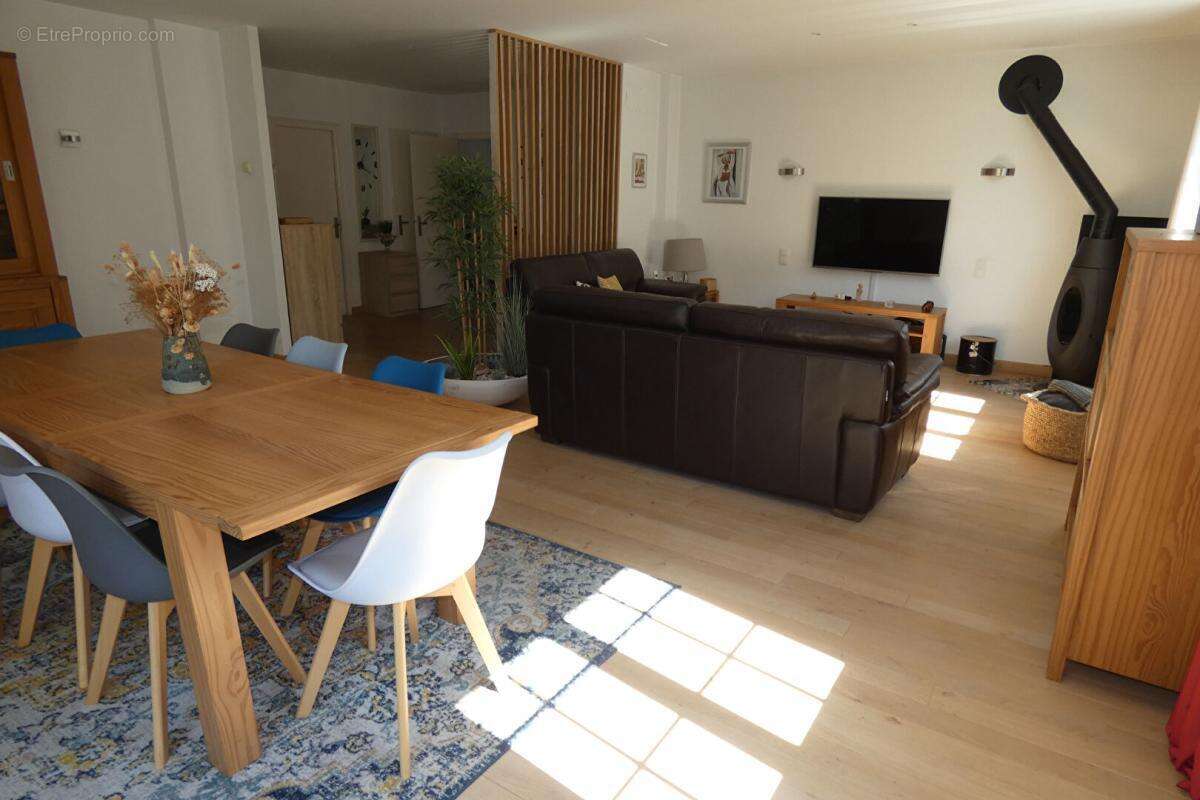Belle maison 5 chambres - parfait état - proche commerces et écoles à pied - photo 6