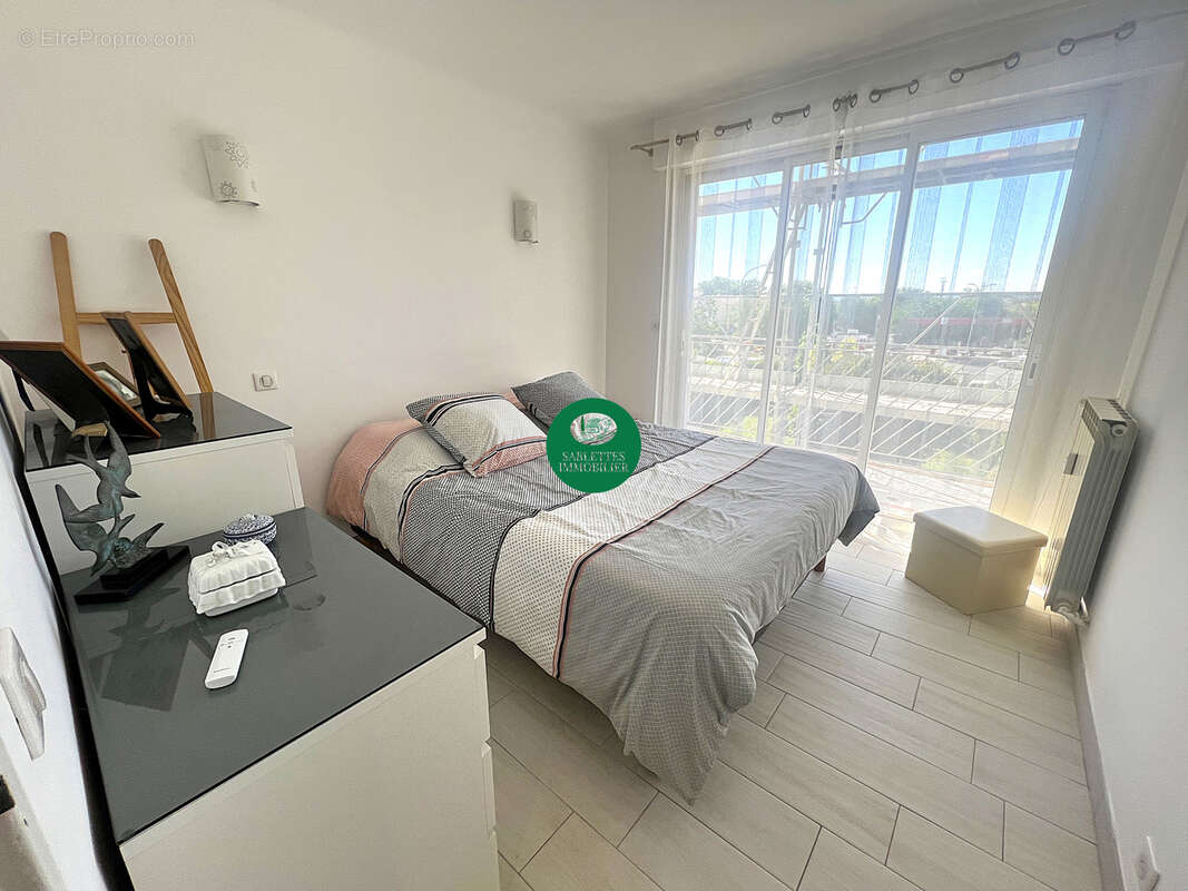 Appartement à SIX-FOURS-LES-PLAGES