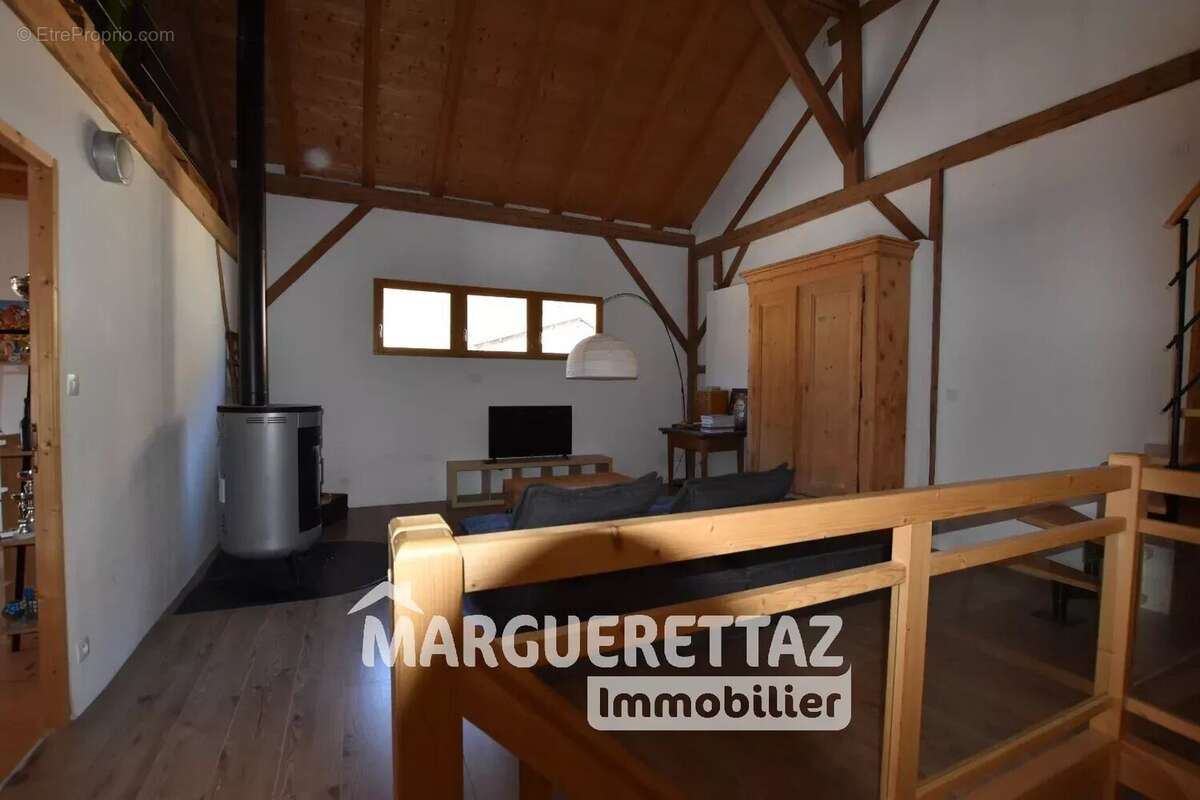 Maison à MEGEVETTE