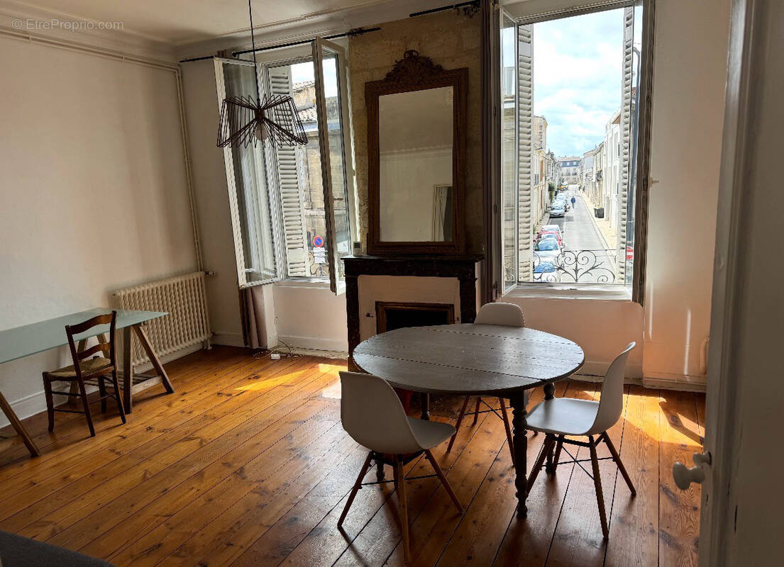 Appartement à BORDEAUX
