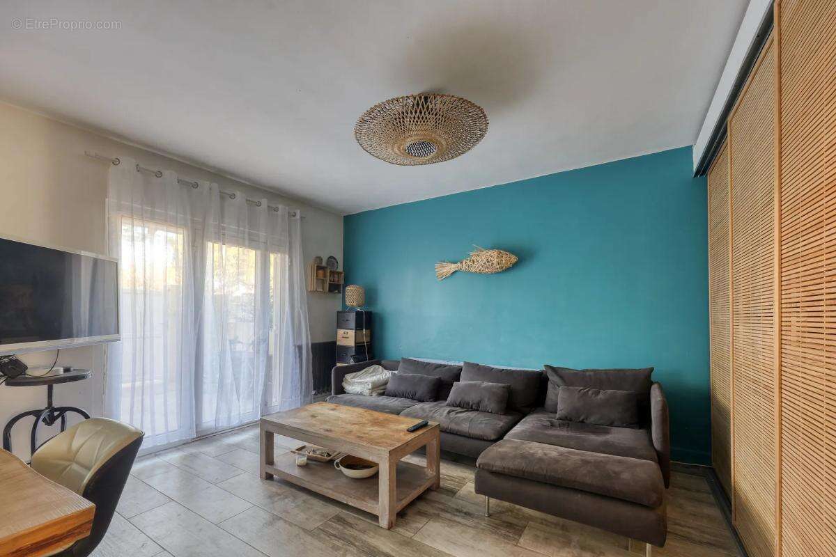 Appartement à HYERES