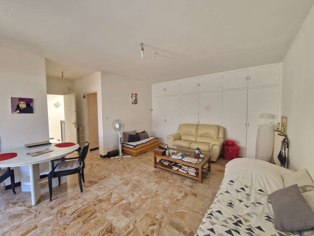 Appartement à NYONS