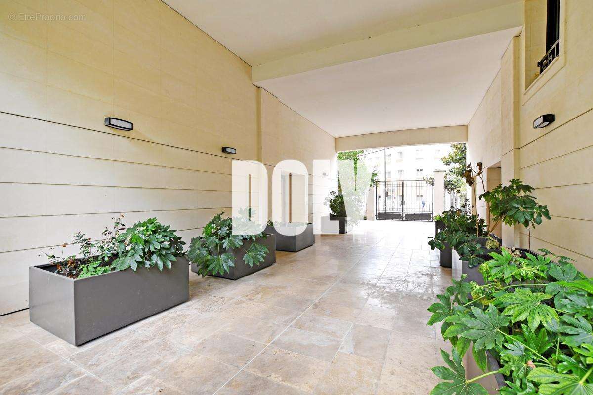 Appartement à LEVALLOIS-PERRET