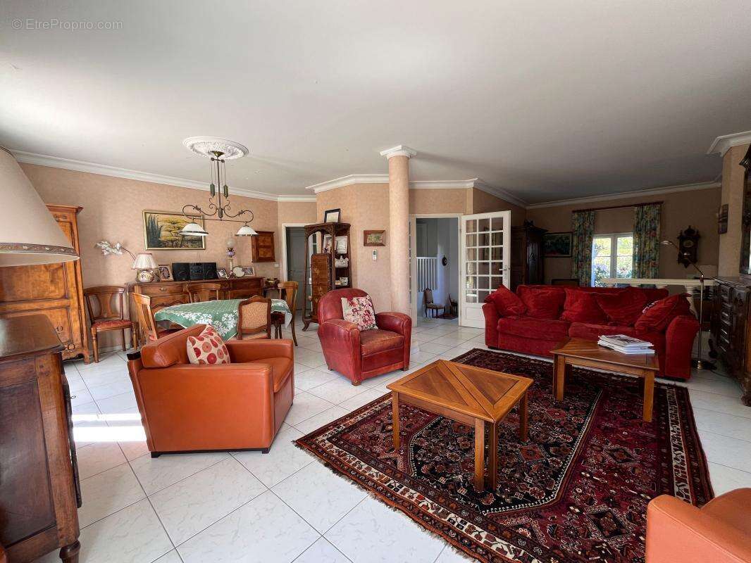 Maison à SAINT-DENIS-EN-VAL