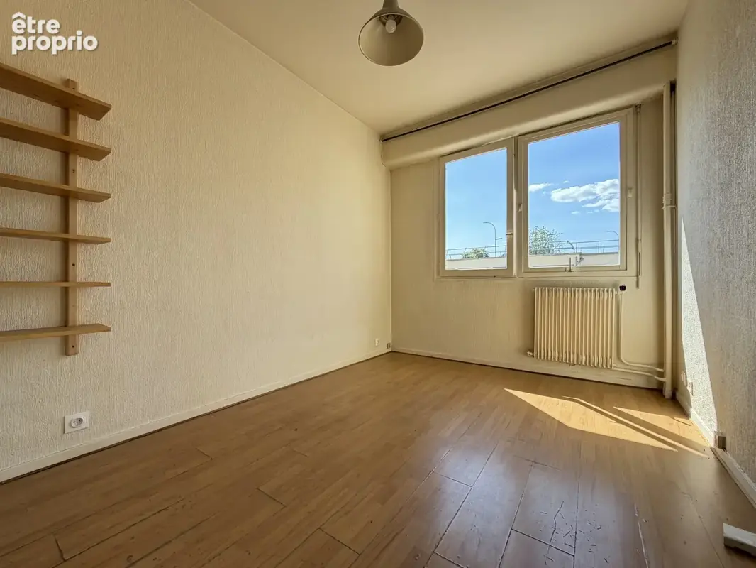 Photo Appartement à Juvisy-Sur-Orge au prix de 70 000€