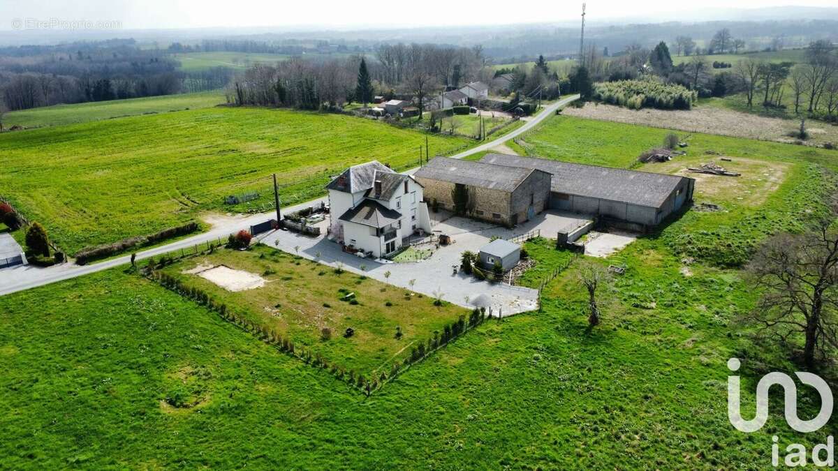 Photo 2 - Maison à SEREILHAC