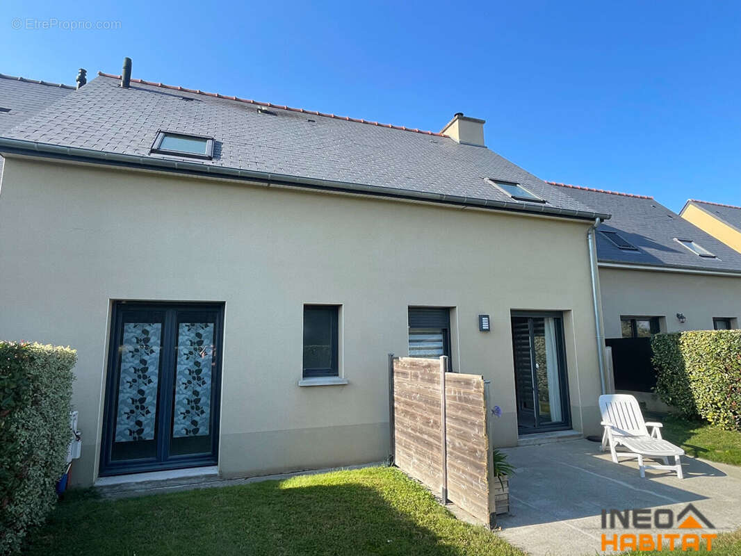 Maison à PLEUGUENEUC