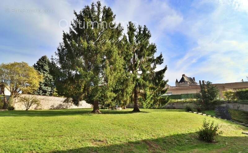 Coup de cœur - Rare à la vente ! Magnifique maison contemporaine de 225 m² avec vue sur le château - photo 32