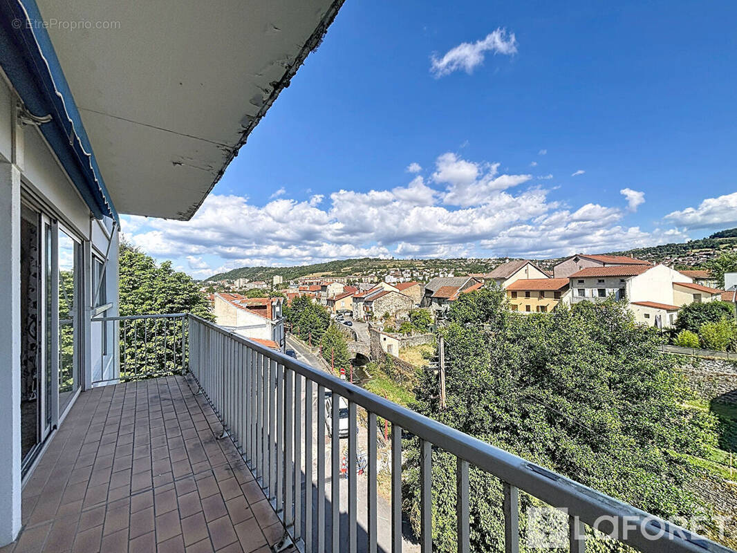 Appartement à VALS-PRES-LE-PUY