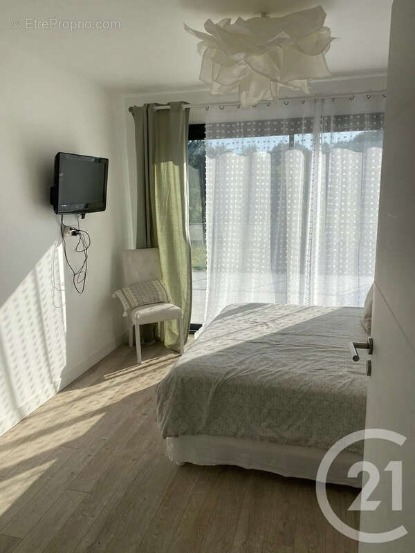 Maison 167 m² à Gaillac  - photo 9