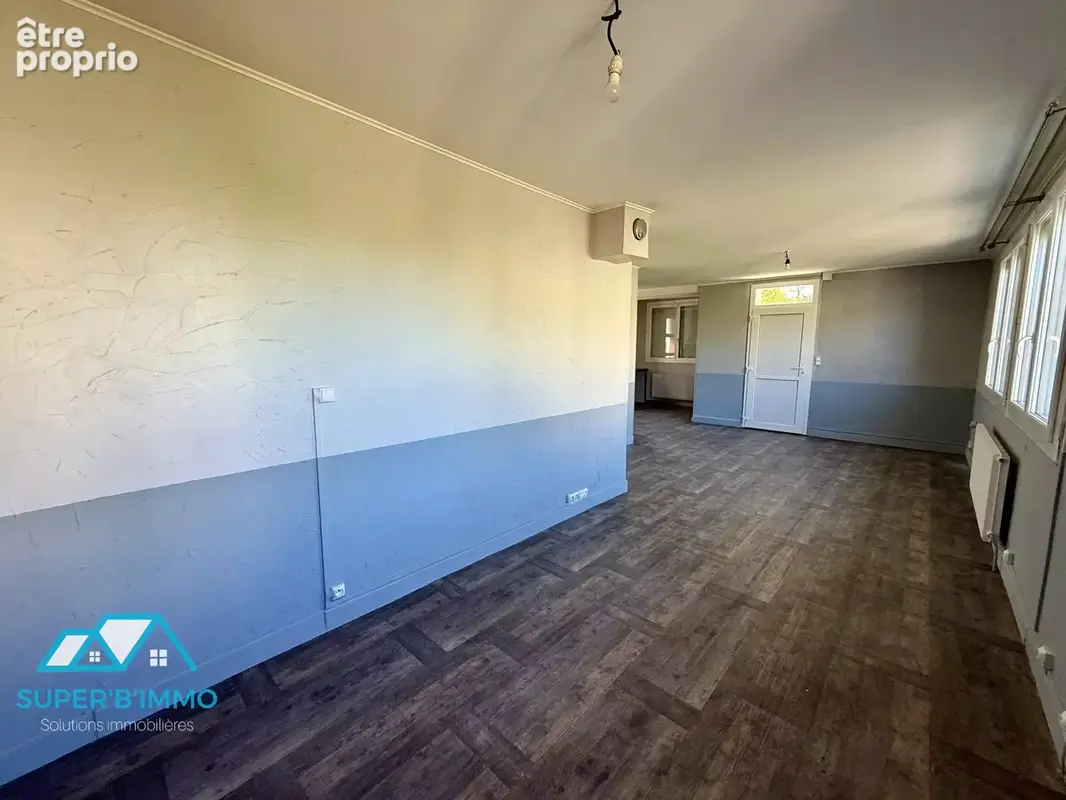 Maison 76 M2 avec terrain 500 m2 et dépendances proche des commodités - photo 14