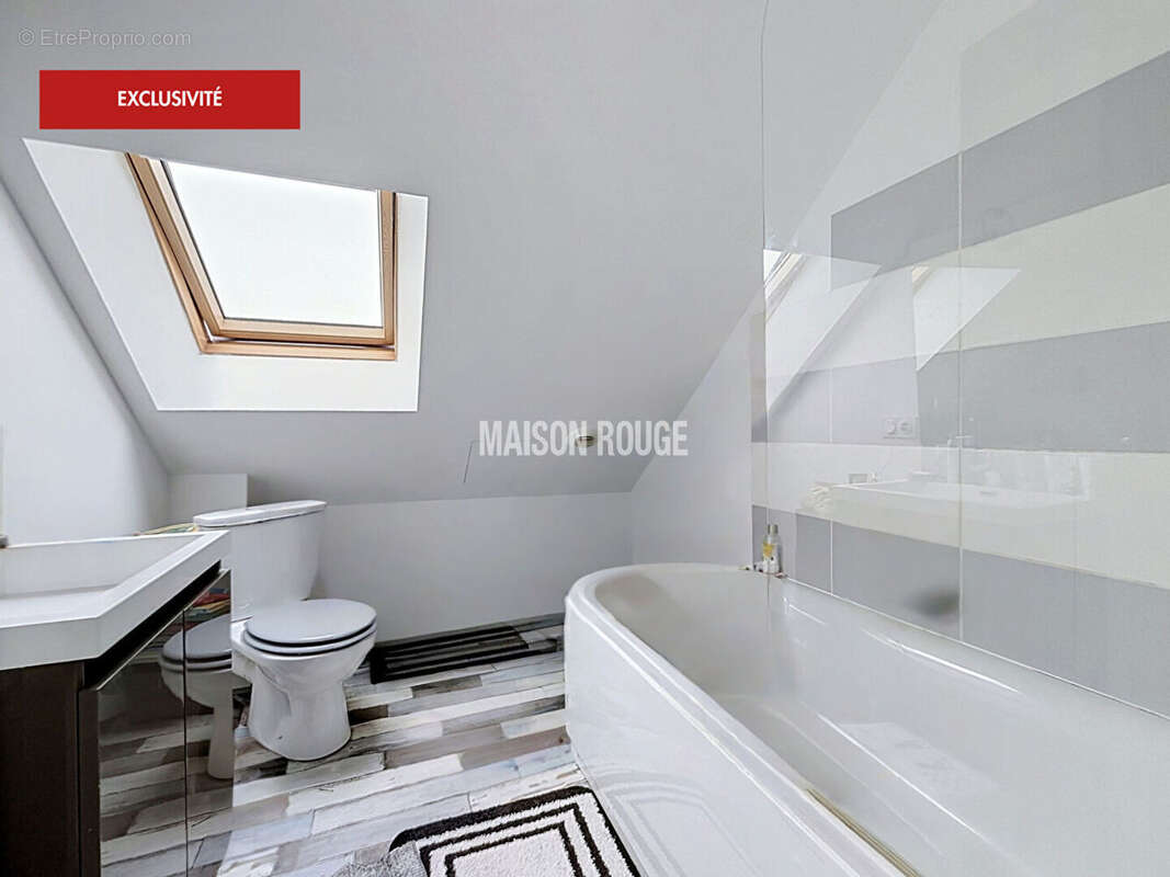 INVESTIR  à Lamballe, idéal entre campagne et ville : appartement familial convivial ! - photo 4