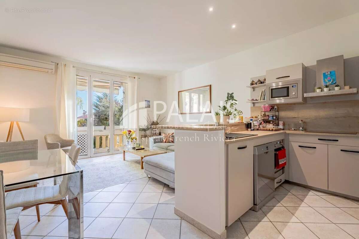 Appartement à BEAULIEU-SUR-MER