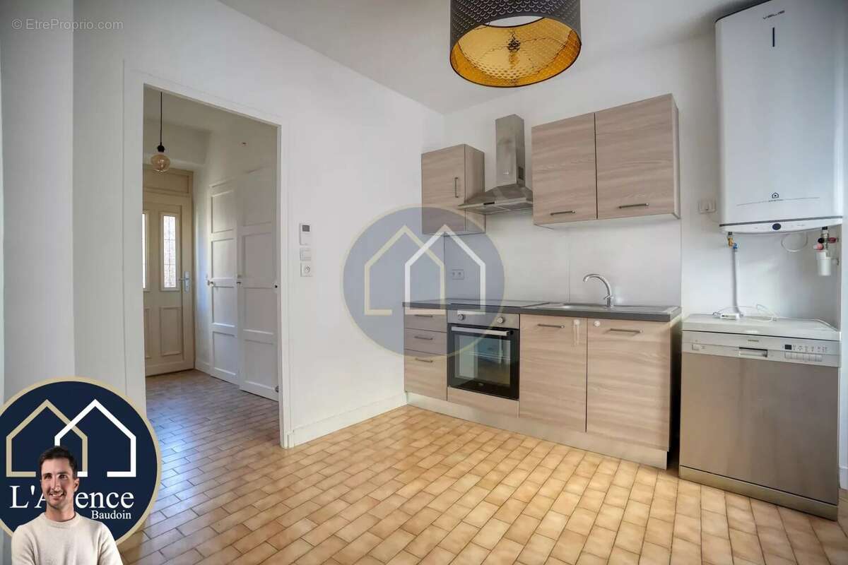Appartement à EPERNON