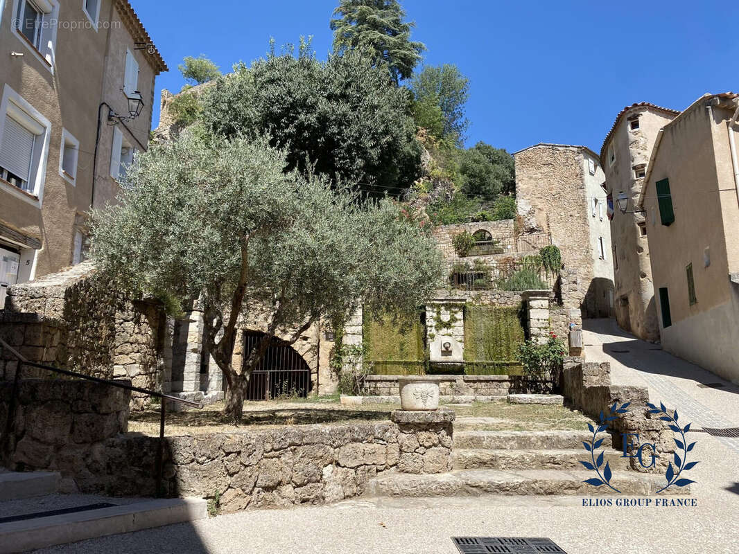 Appartement à BARJOLS