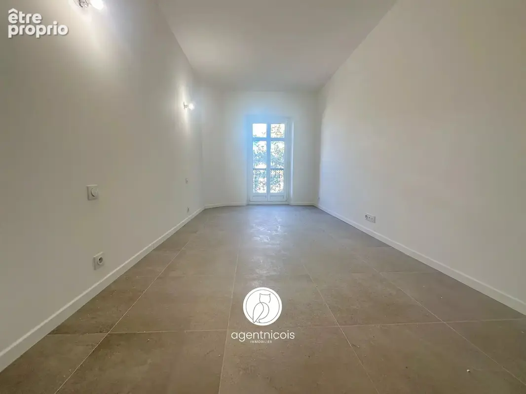 Cannes // centre ville : 3 pièces / entièrement rénové / dernier étage / climatisé / bd carnot - photo 15