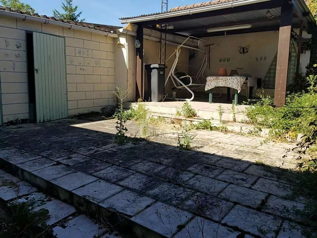 maison 2 pièces et terrain - photo 9
