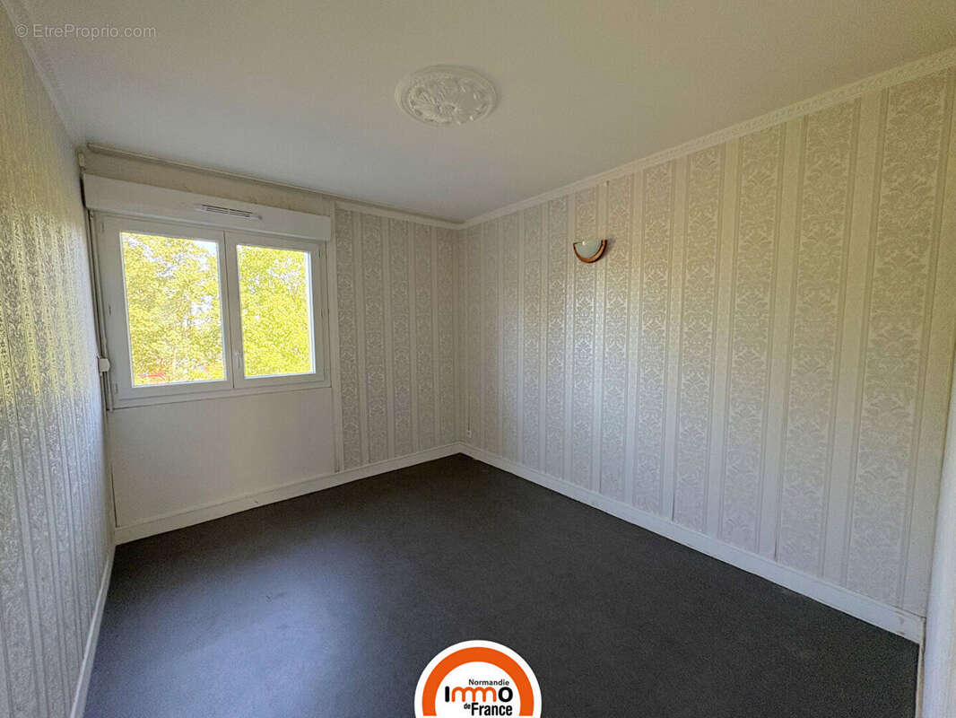 Appartement 69 m² - 2 chambres - Balcon - Ascenseur - DPE C - photo 7
