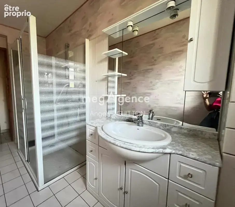 Maison familiale aux beaux volumes – Beaumont-sur-Sarthe - photo 5