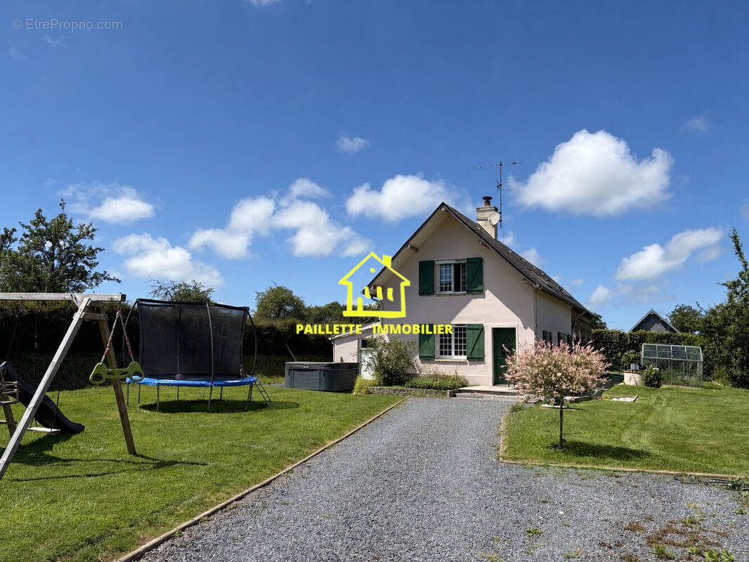 Maison à GRAIMBOUVILLE