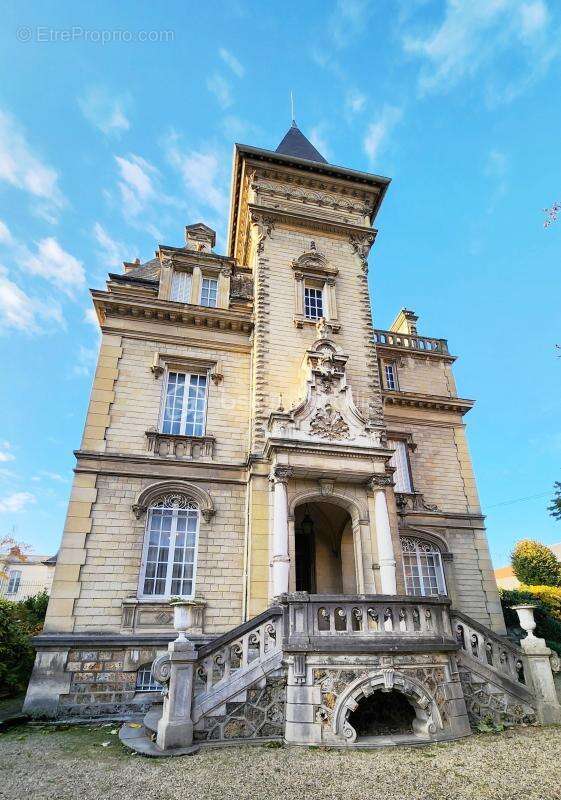 Maison à COMPIEGNE