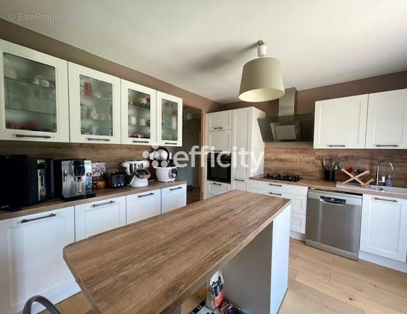 Maison à SAINT-MAURICE-L'EXIL