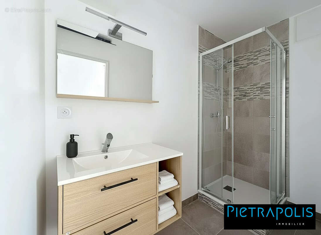 Appartement à QUINCIEUX
