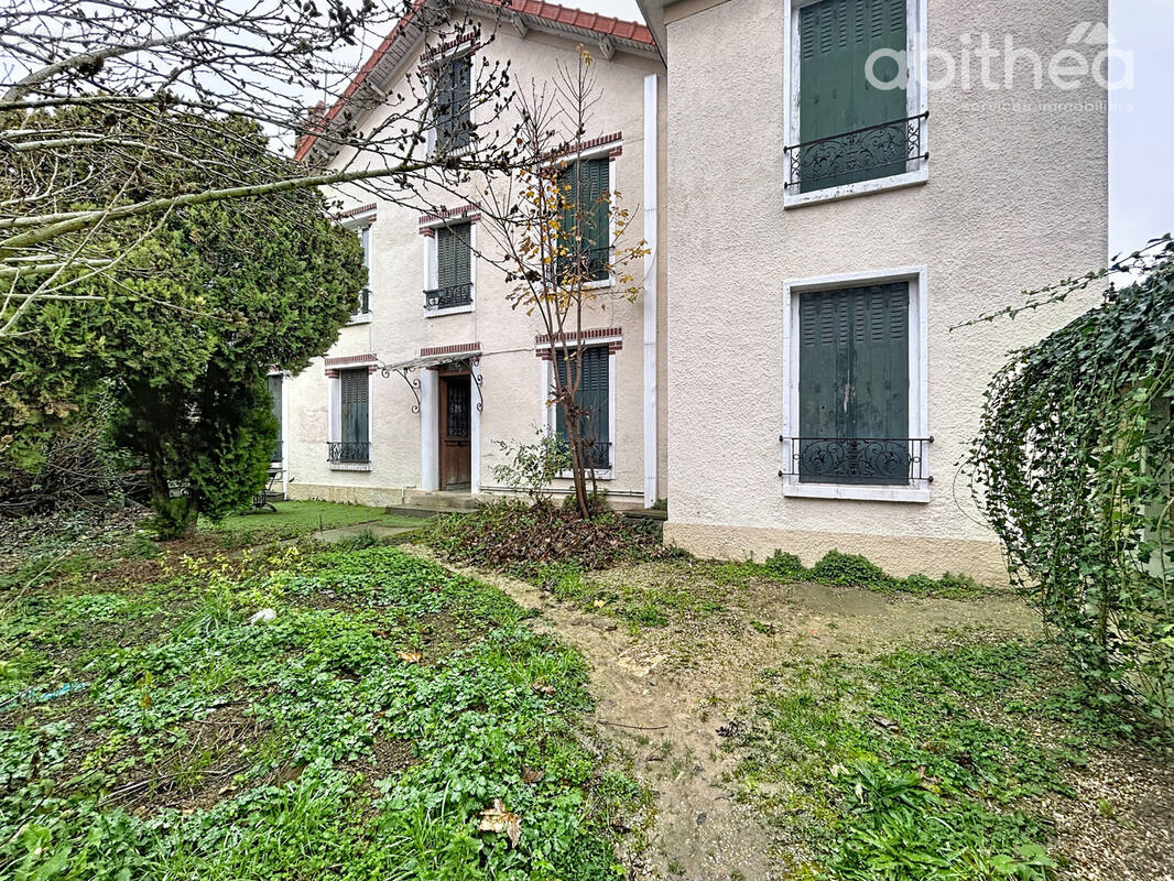 Appartement à CHOISY-LE-ROI