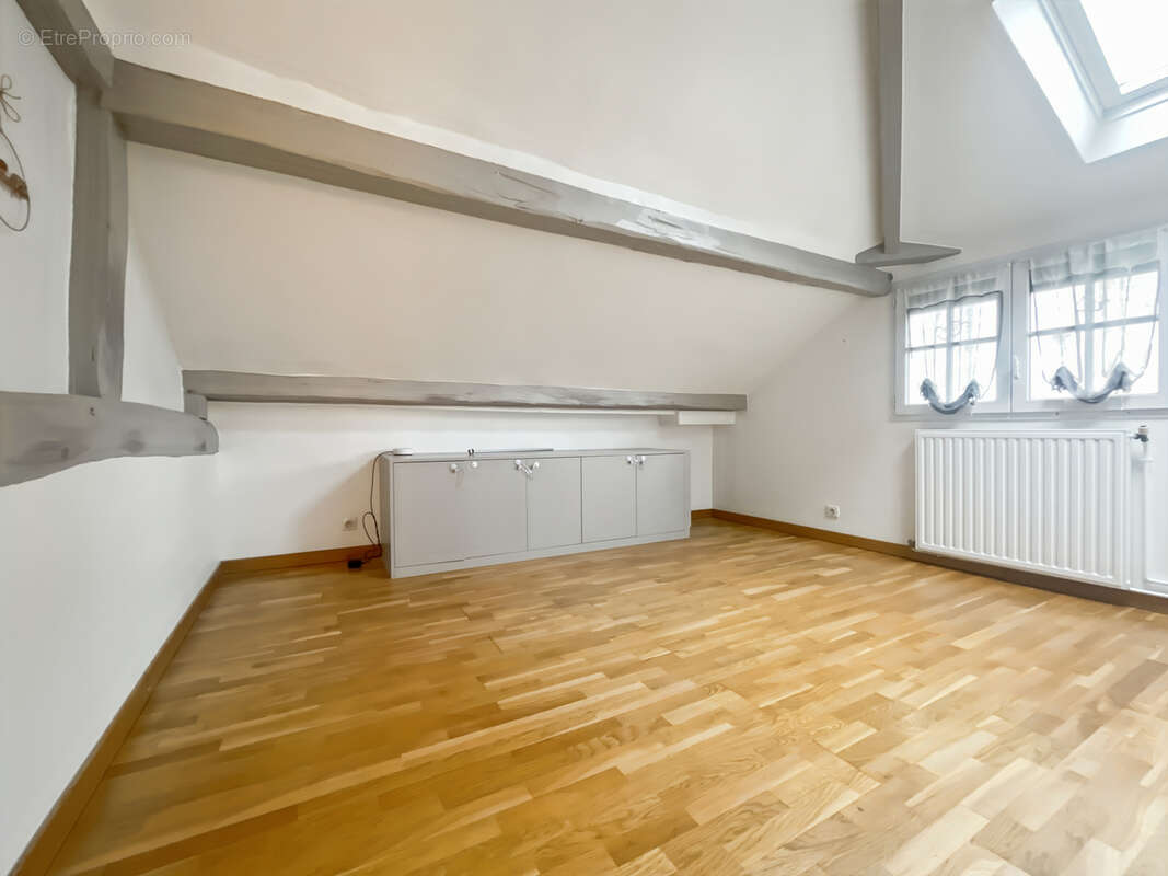 Maison à LE VESINET