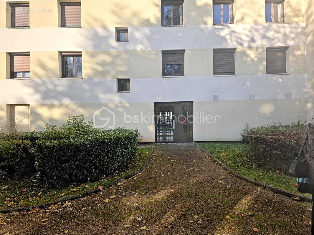 Appartement à SENS