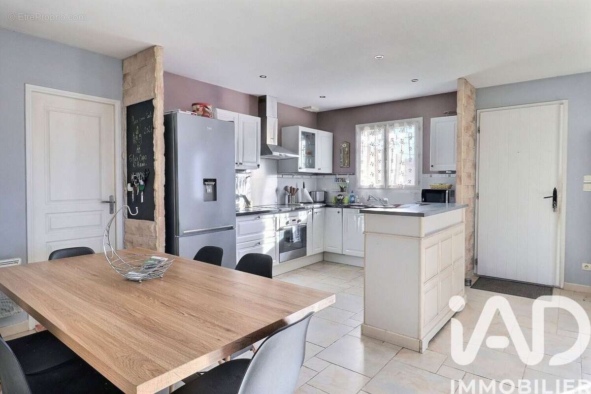 Photo 7 - Maison à REGUSSE