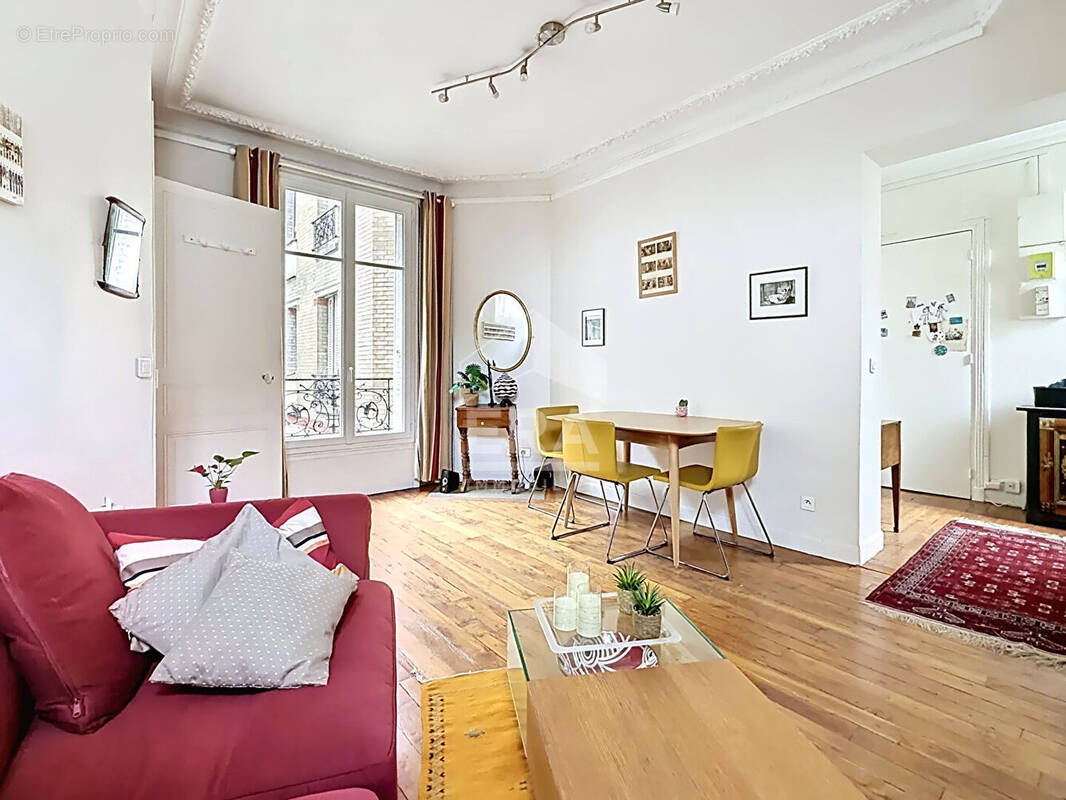 Appartement à PARIS-12E
