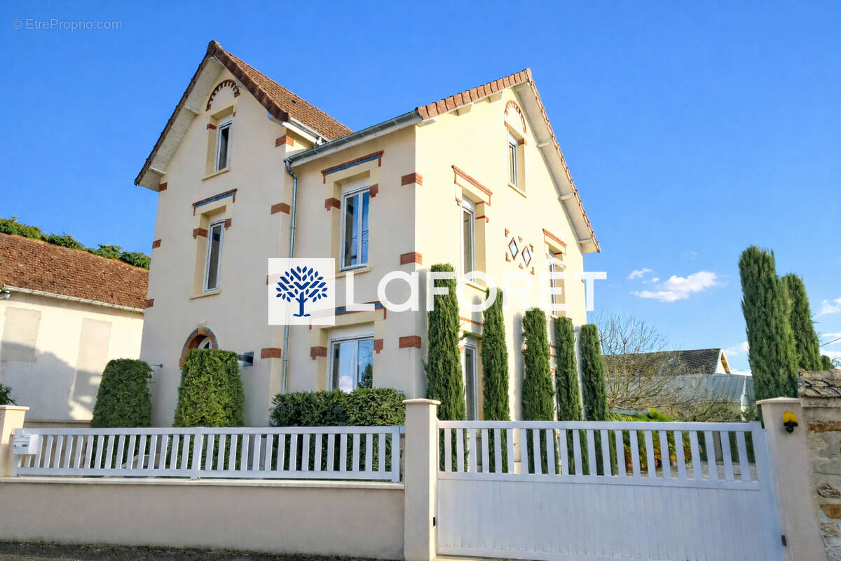 Maison à NOGENT-SUR-SEINE