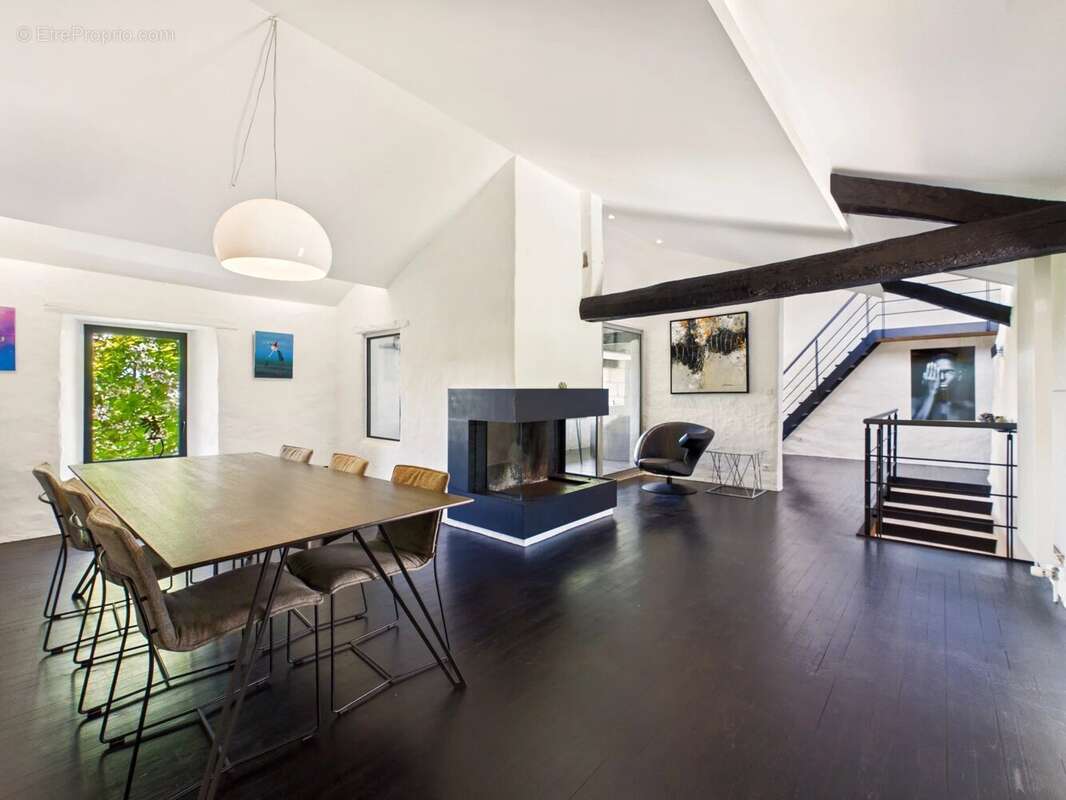 Superbe propriété de cinq chambres et maison d'amis - photo 6